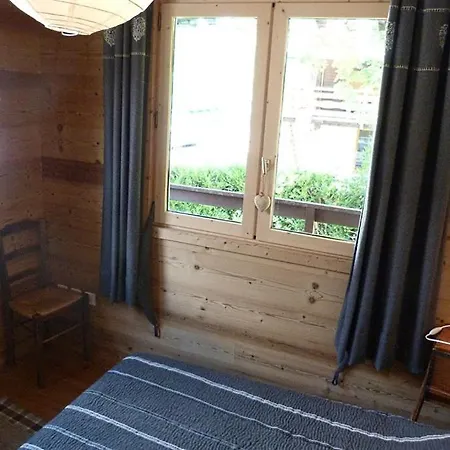 Centre Village, 8 Personnes, 4 - Ch25 Dağ evi *
